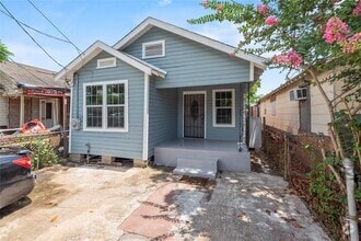 Building Photo - 7039 Avenue L