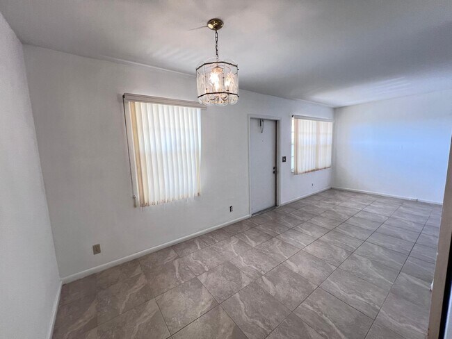 Foto del edificio - 3054 Newcastle A