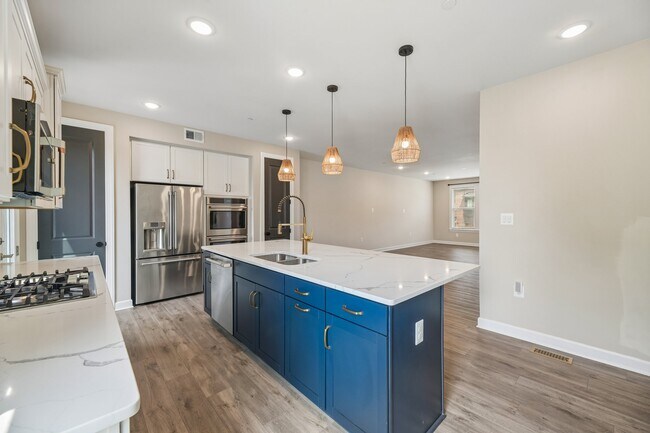 Foto del edificio - 7202 Mountaineer Dr