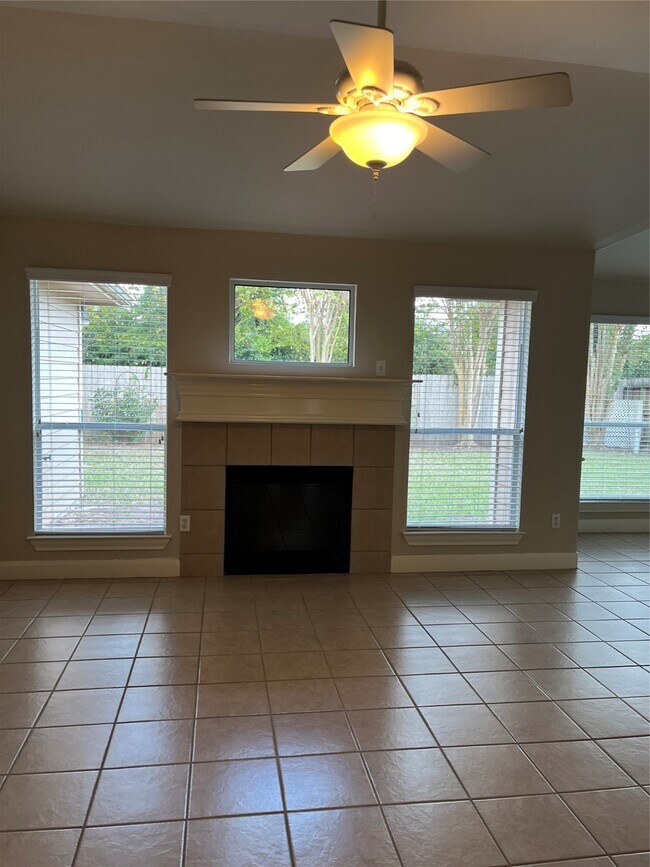 Foto del edificio - 1511 Ashley Ct