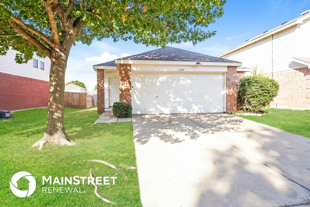 Primary Photo - 6709 Waterhill Ln