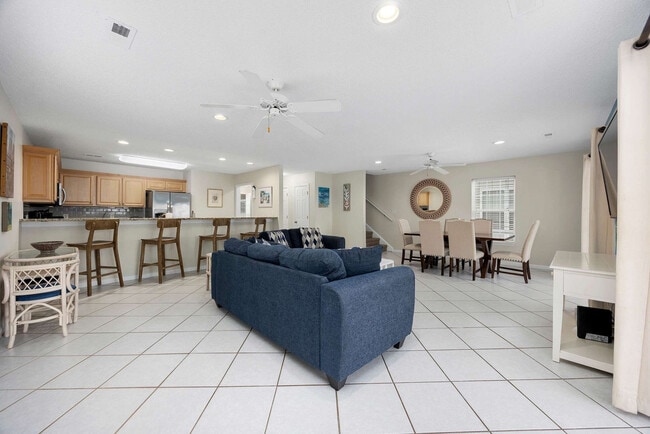 Building Photo - 111A S Yaupon Dr