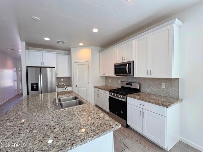 Foto del edificio - 4214 S 68th Ln