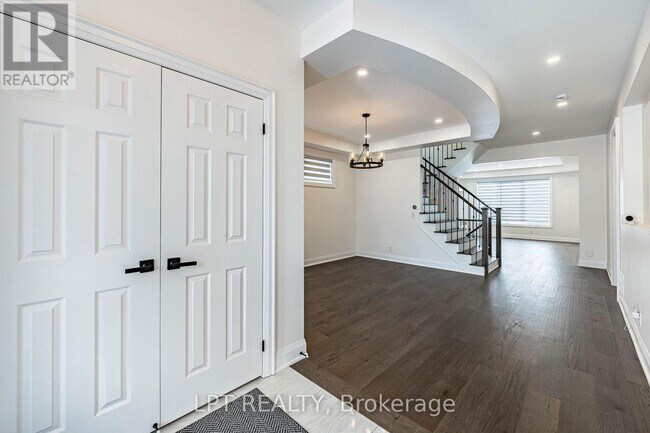 Photo du bâtiment - 199 Symington Ave