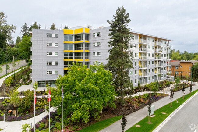 Building Photo - Dania Gardens