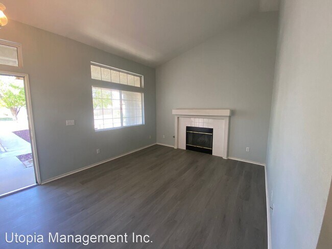 Building Photo - 4 br, 2 bath House - 3716 Agave Circle