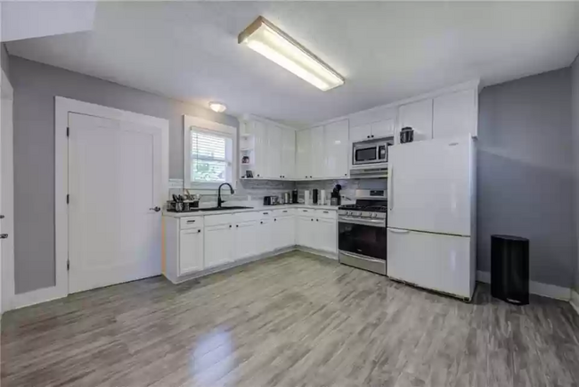 Foto del edificio - 971 N Mendota St