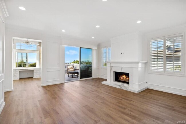 Building Photo - 3521 Geranium Ave