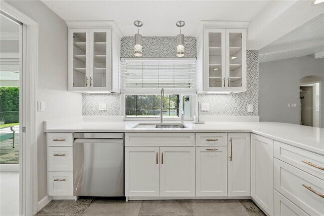 Foto del edificio - 14463 Sandpiper Cir