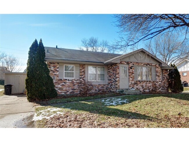 Building Photo - 4704 Valdez Dr