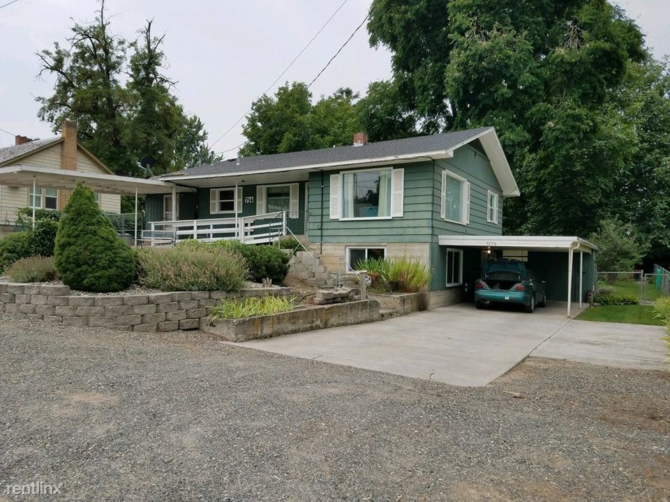 Primary Photo - 2 br, 1 bath Duplex - 714 14th Street 1/2