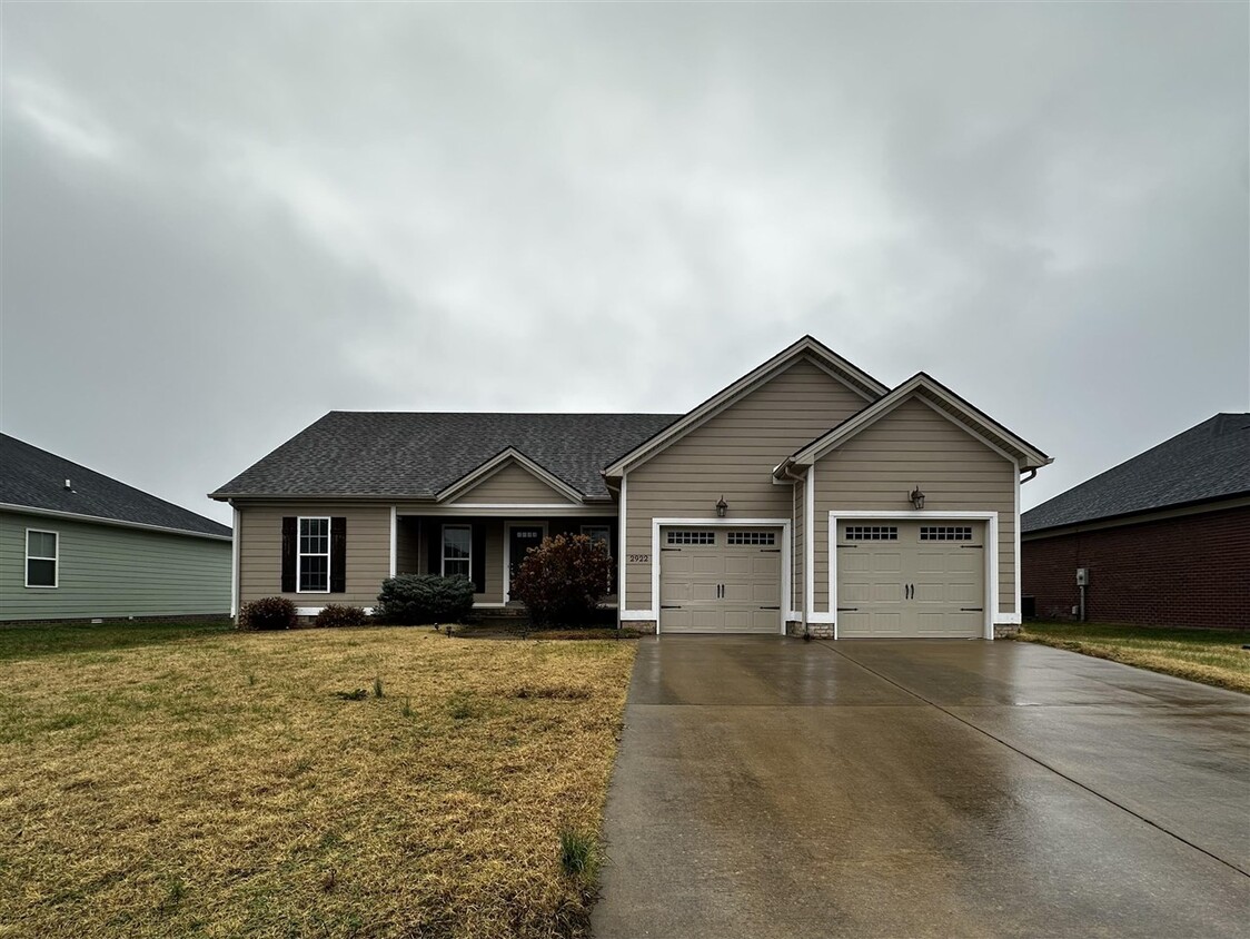 Building Photo - 2922 Gunsmoke Trail Way