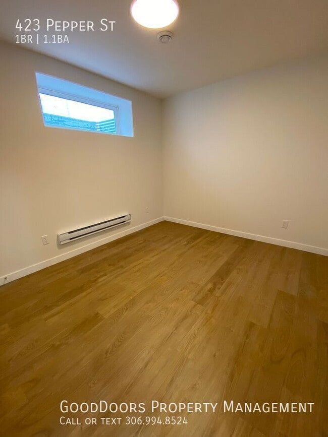 Photo du bâtiment - 423 Pepper St