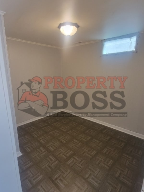 Foto del edificio - 2417 Tyler St