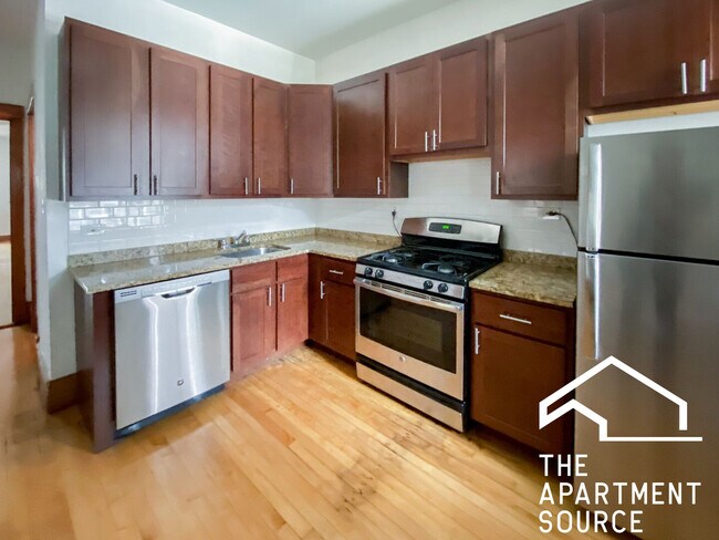 Foto del edificio - 3637 N Paulina St