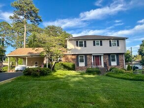 Building Photo - 1101 Swissvale Pl