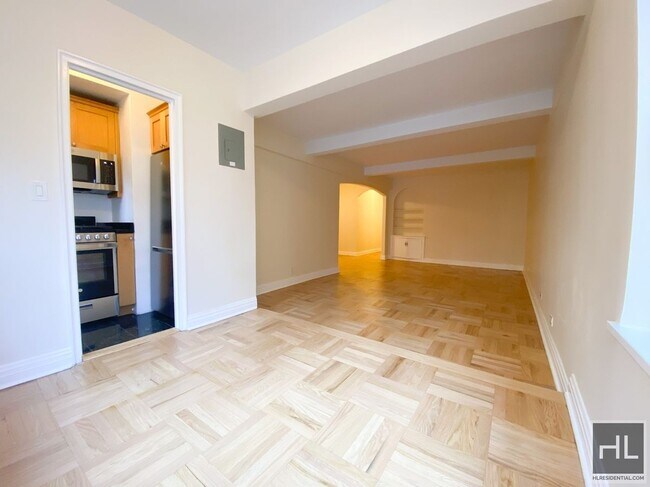 Foto del edificio - EAST 56 STREET