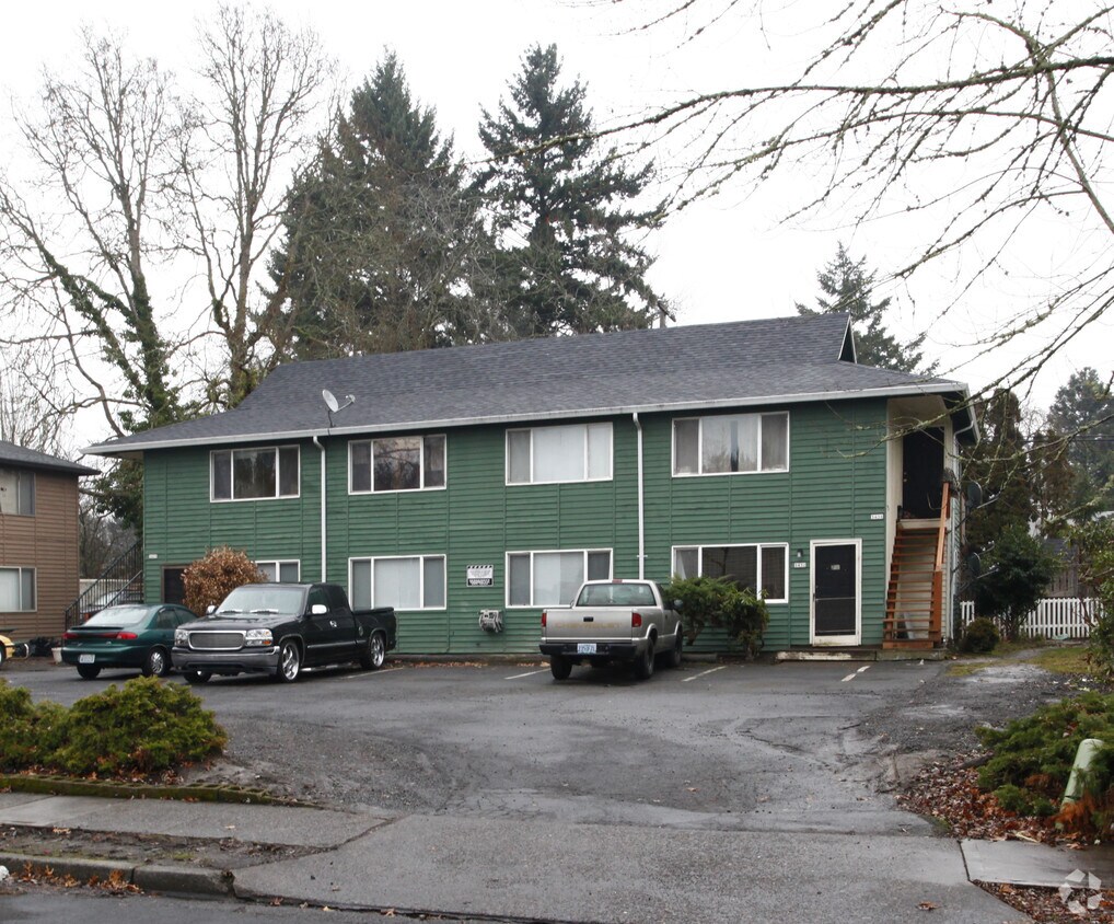 Building Photo - 3420-3468 SW 125th Ave