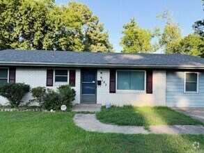 Building Photo - 9123 Tedburn Cir