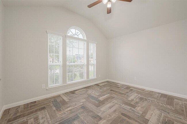 Foto del edificio - 20307 Towering Cypress Dr