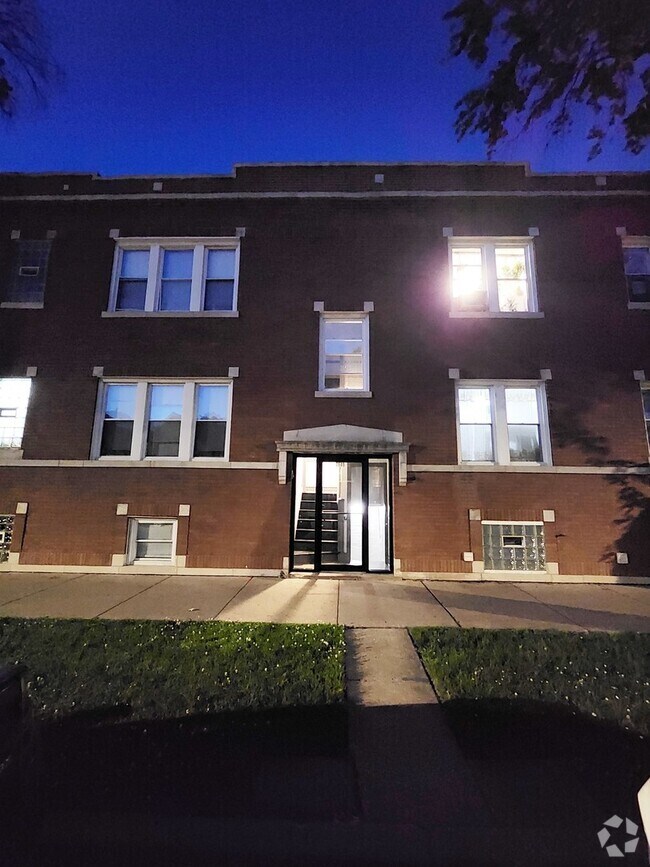 Hanson Park Apartments under 2,000 Chicago, IL 2 Rentals