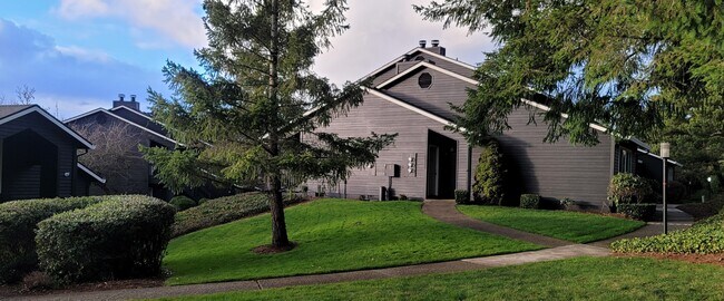Building Photo - 9380 SW 146th Terrace