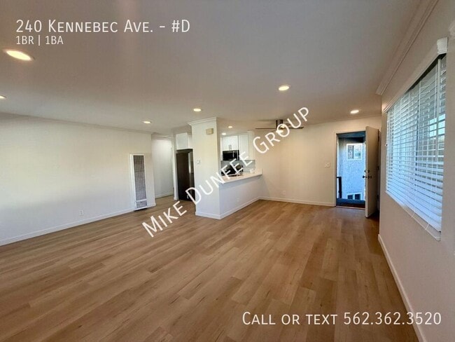 Building Photo - 240 Kennebec Ave