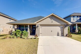 Building Photo - 103 Ridgeway Cir