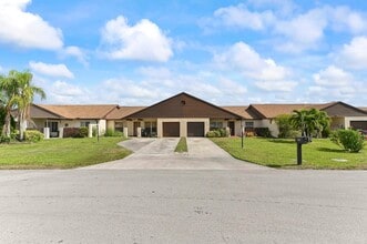 Building Photo - 8495 Lakepoint Ct