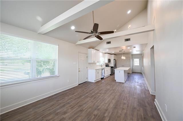 Foto del edificio - 401 Nursery Ave