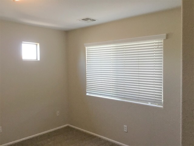 Foto del edificio - 2871 S 160th Ln