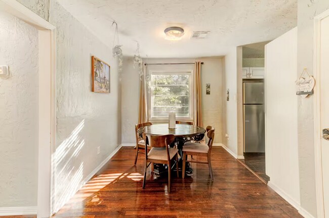 Foto del edificio - 12 NW 26th St