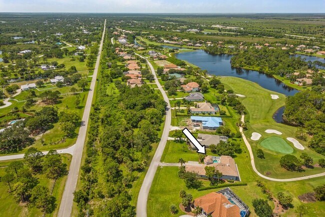 Foto del edificio - 872 SW Squire Johns Ln