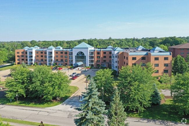 Atrium in the Village - Atrium in The Village Apartments