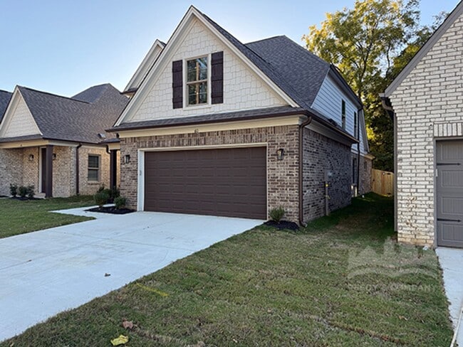 Building Photo - Dec Special - December rent free and half off January rent. New Build in Oakland, TN!