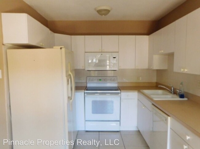 Building Photo - 2 br, 1 bath House - 3919 Royal Palm Ave.