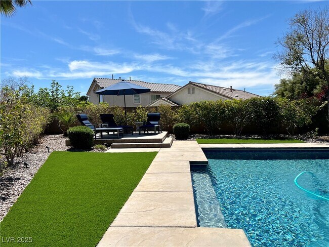 Foto del edificio - 10171 Bentley Oaks Ave