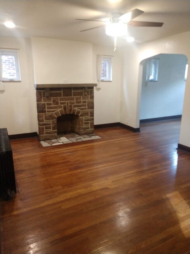 Foto del edificio - 239 40th St