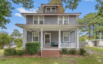 Building Photo - 4522 Columbia St