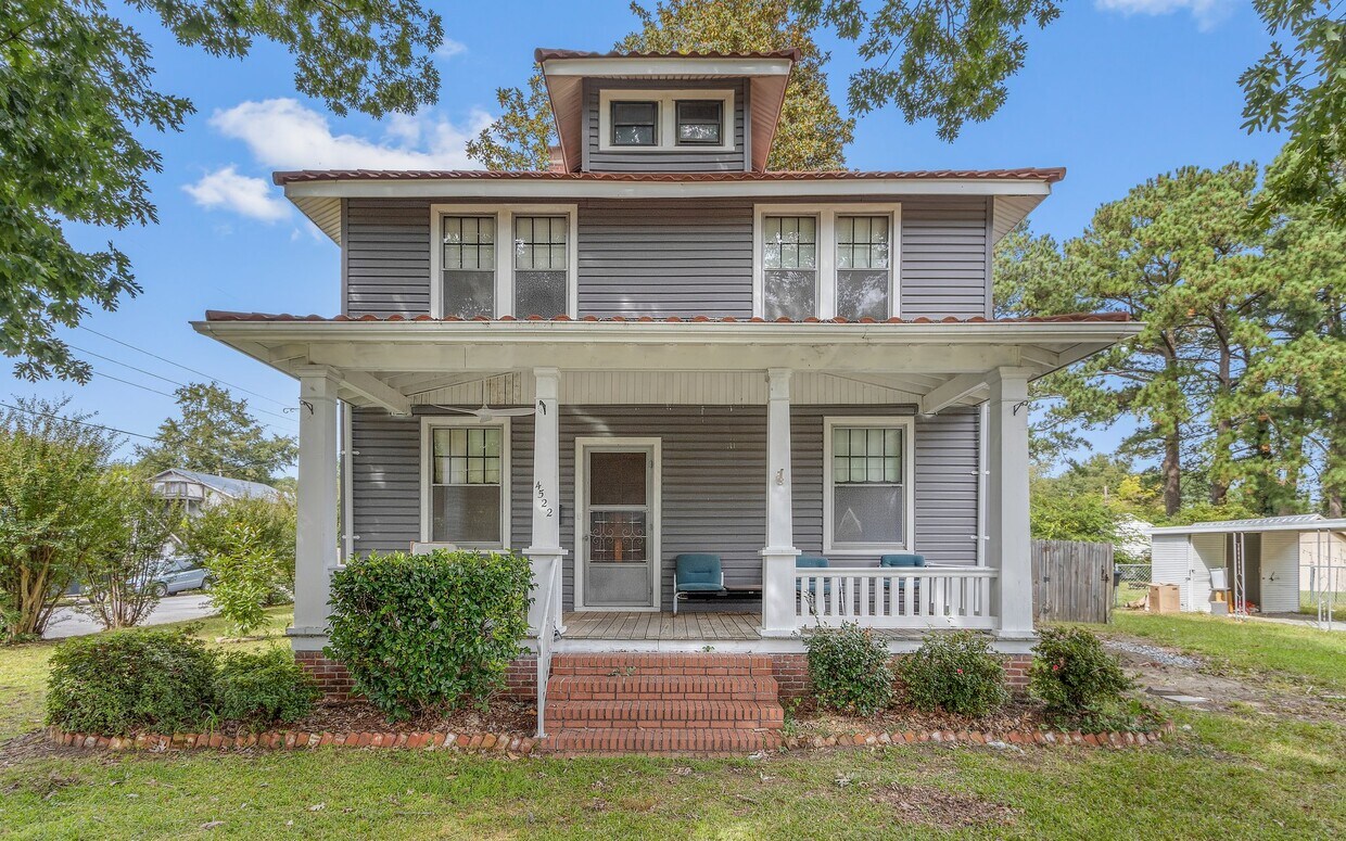 Foto principal - 4522 Columbia St