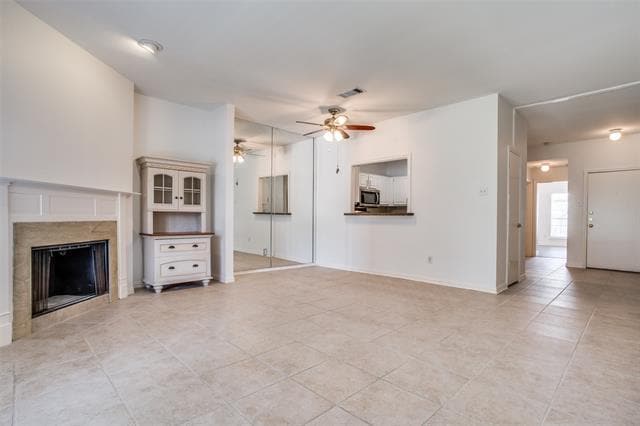 Foto del edificio - 14277 Preston Rd