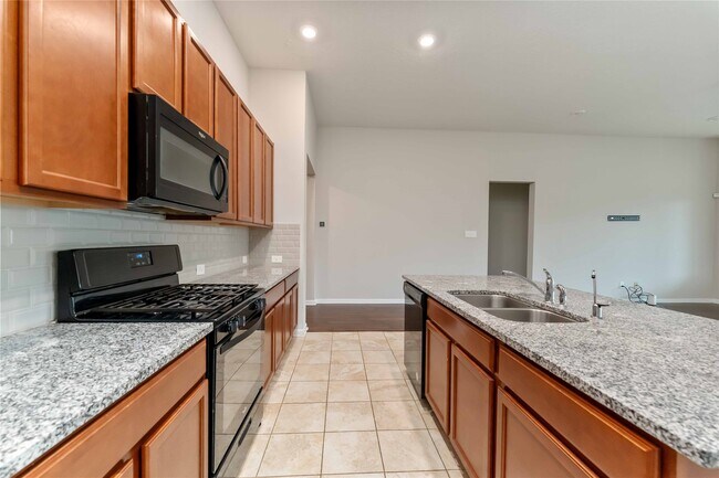 Building Photo - 5914 River Timber Trl