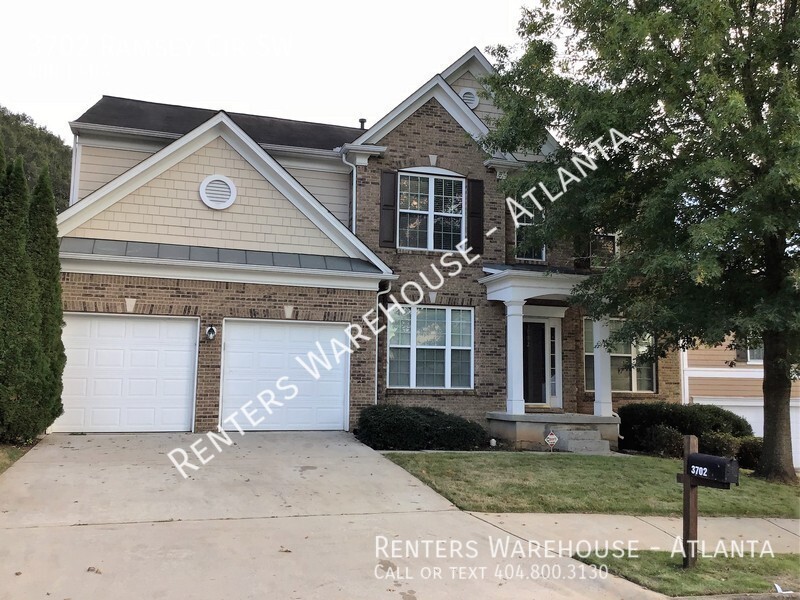 Primary Photo - Beautiful and Large 4 Bedroom w/ Finished ...