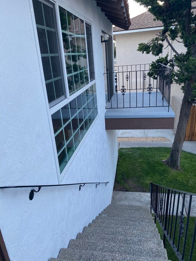 Foto del edificio - 8162 La Paz Dr