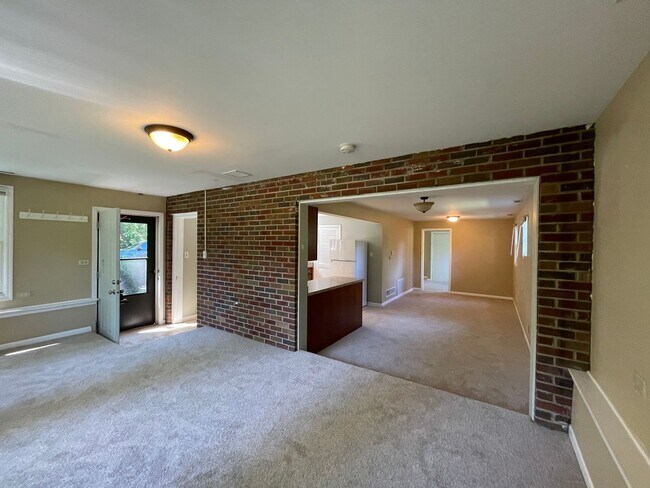 Foto del edificio - 1 Bedroom 1 Bath Unit in Grayslake!