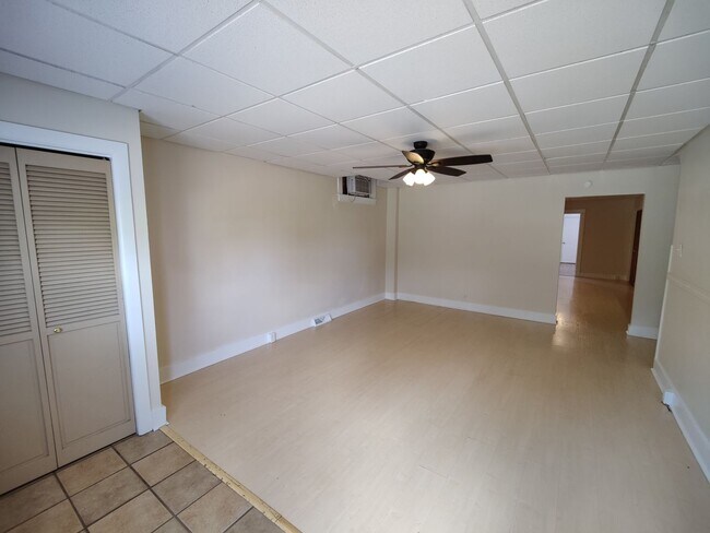 Foto del edificio - 3002 Churchview Ave