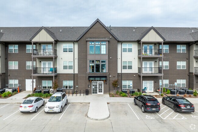 Foto del edificio - Pointe on 88th