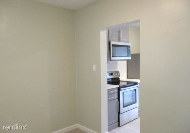 Foto del edificio - 1 br, 1 bath House - 551 W Portland St