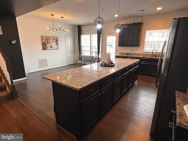 Foto del edificio - 154 Sachem St