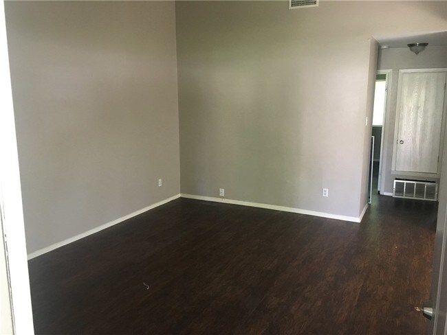 Building Photo - 12138 N Lamar Blvd